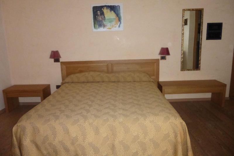 Hotel 99 Cannelle LʼAquila Kültér fotó