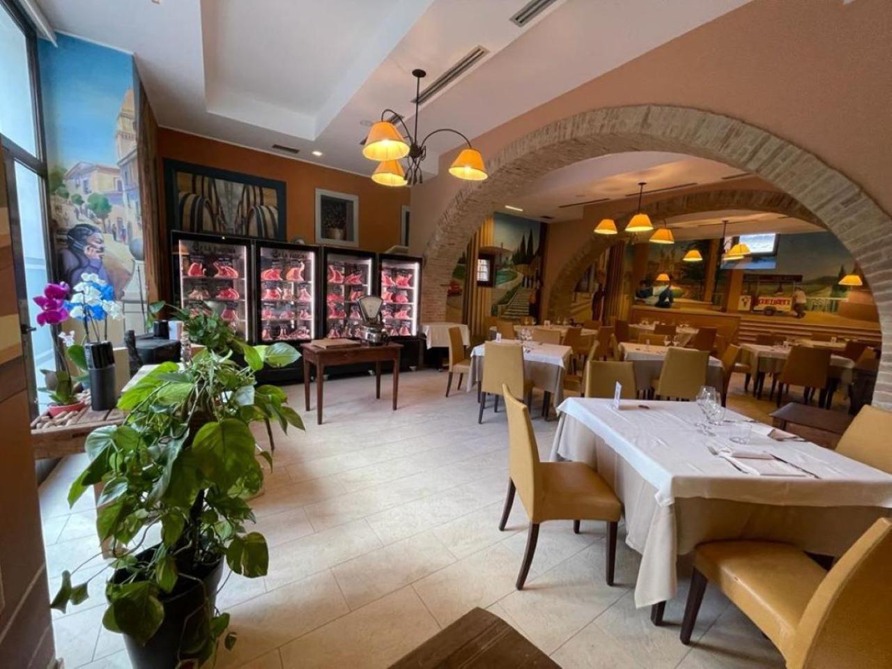 Hotel 99 Cannelle LʼAquila Kültér fotó